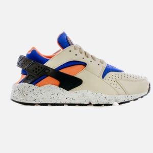 NIKE  MENS LIFESTYLE SHOE AIR HUARACHE MOWABB